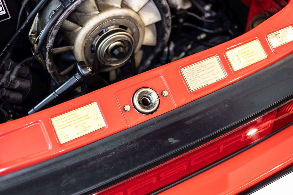 Porsche 911 Carrera 3.2 Speedster