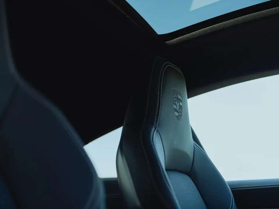 Porsche 992 Carrera S