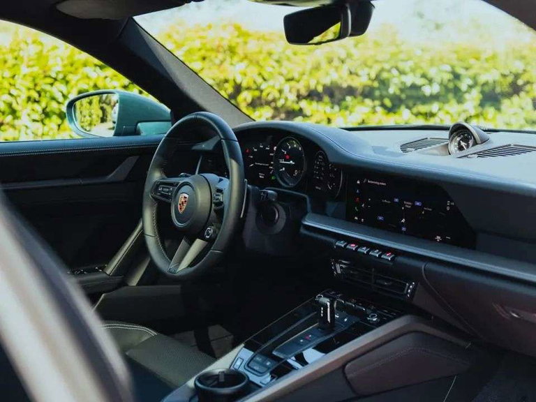 Porsche 992 Carrera S