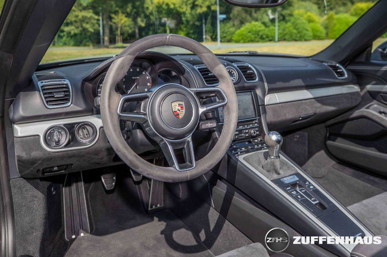 Porsche 981 Boxster Spyder