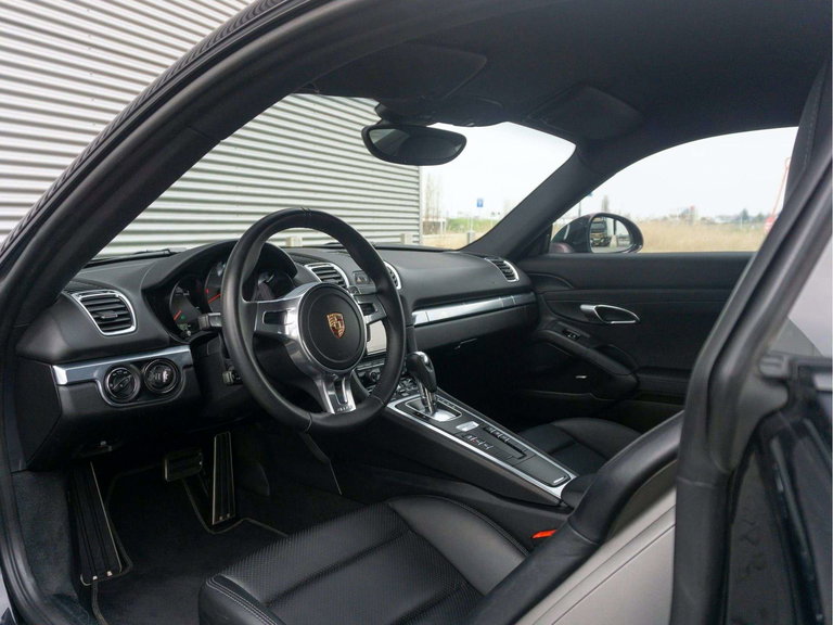 Porsche 981 Cayman S