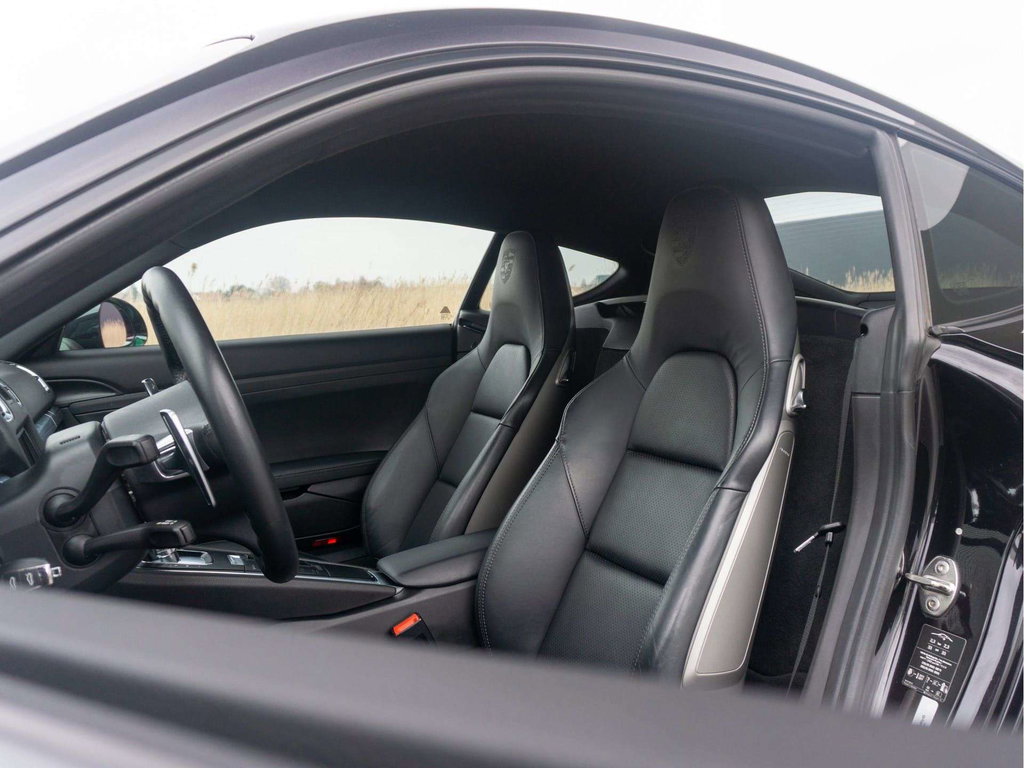 Porsche 981 Cayman S