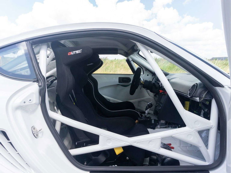 Porsche 987 Cayman Cup