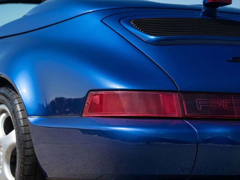 Porsche 964 Carrera 2 Speedster