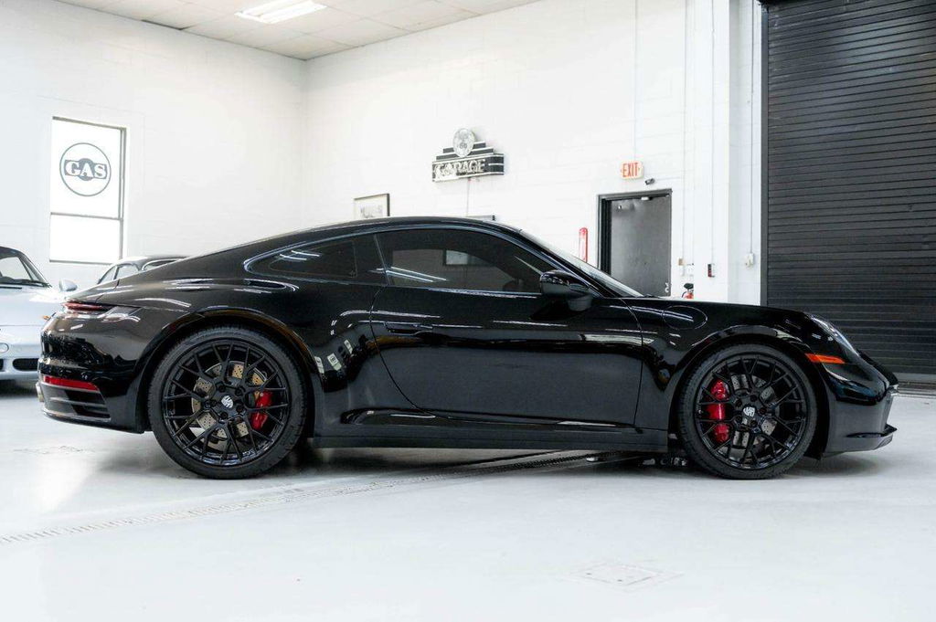 Porsche 992 Carrera S