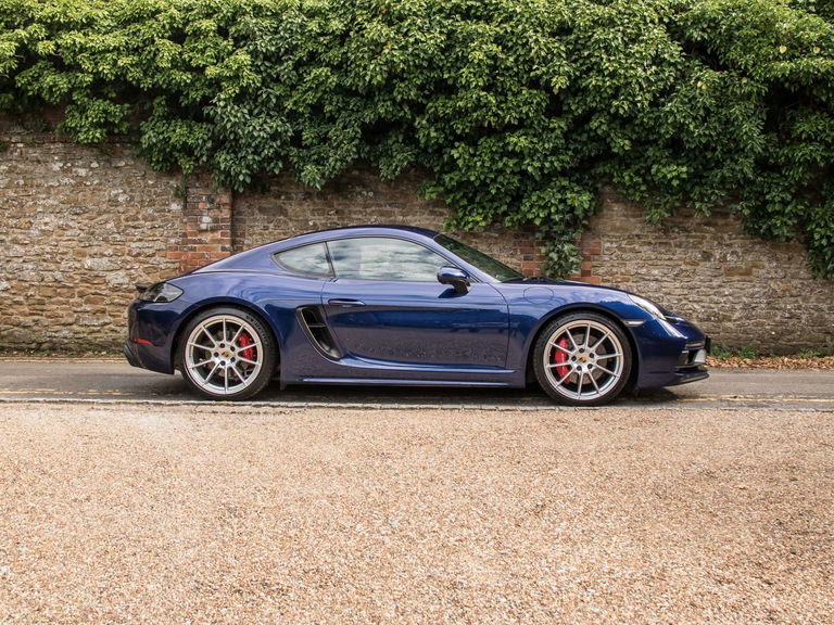 Porsche 718 Cayman GTS 4.0