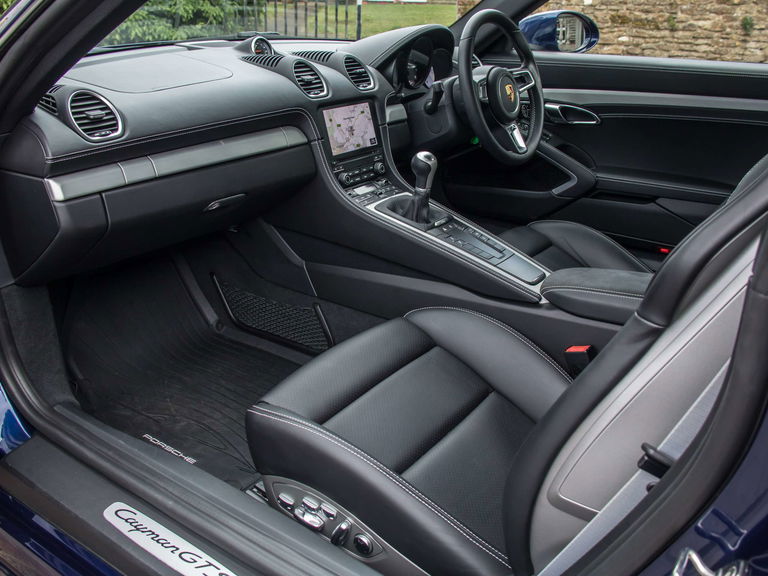 Porsche 718 Cayman GTS 4.0