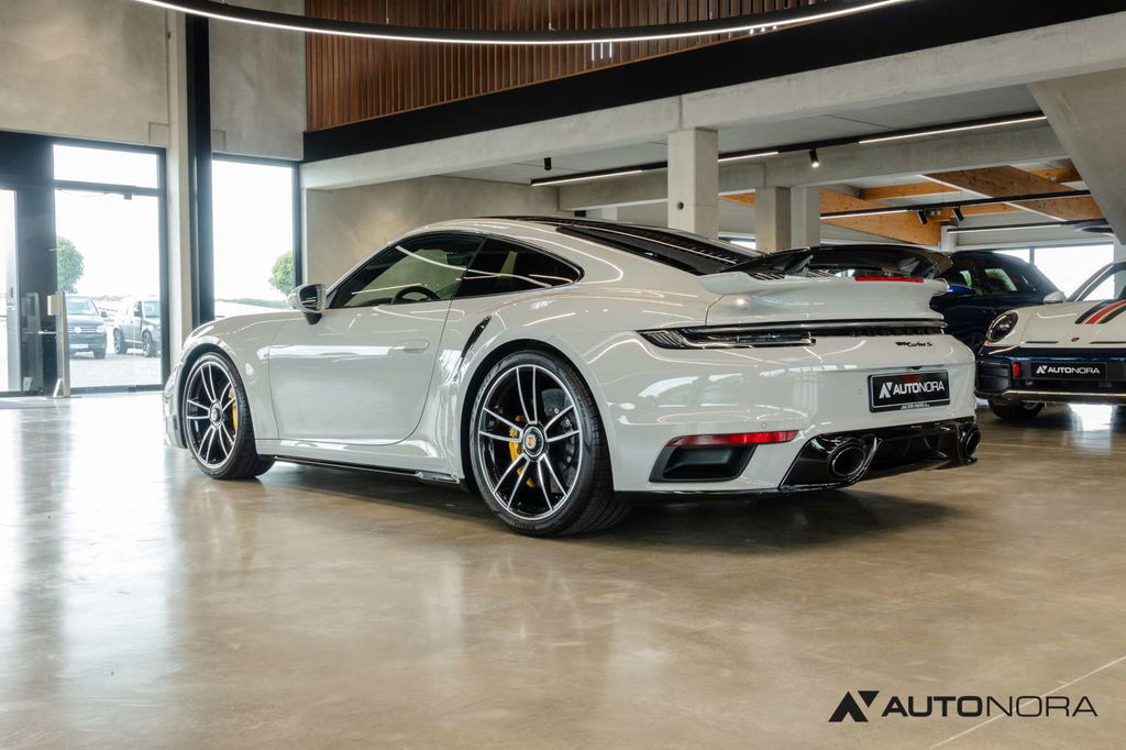 Porsche 992 Turbo S