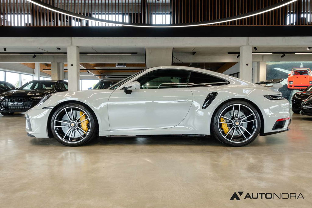 Porsche 992 Turbo S