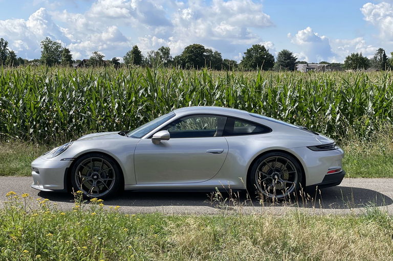 Porsche 992 GT3 Touring