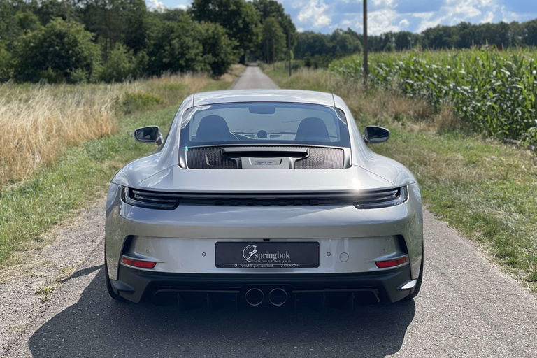 Porsche 992 GT3 Touring