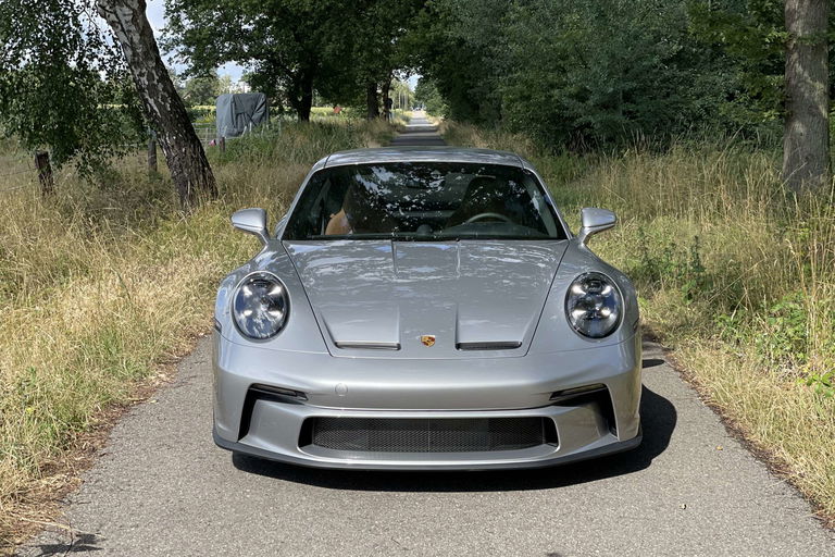 Porsche 992 GT3 Touring
