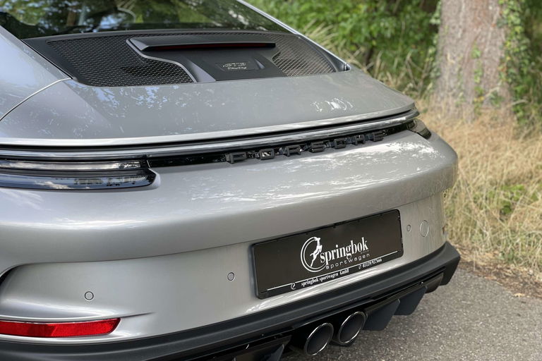 Porsche 992 GT3 Touring