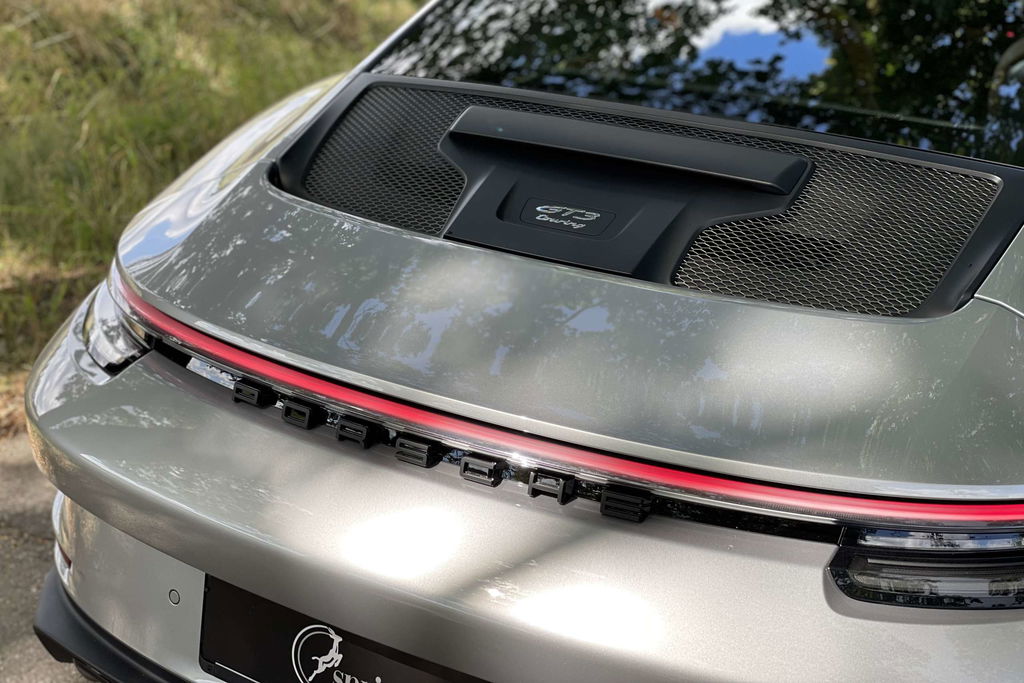 Porsche 992 GT3 Touring