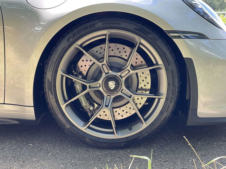 Porsche 992 GT3 Touring