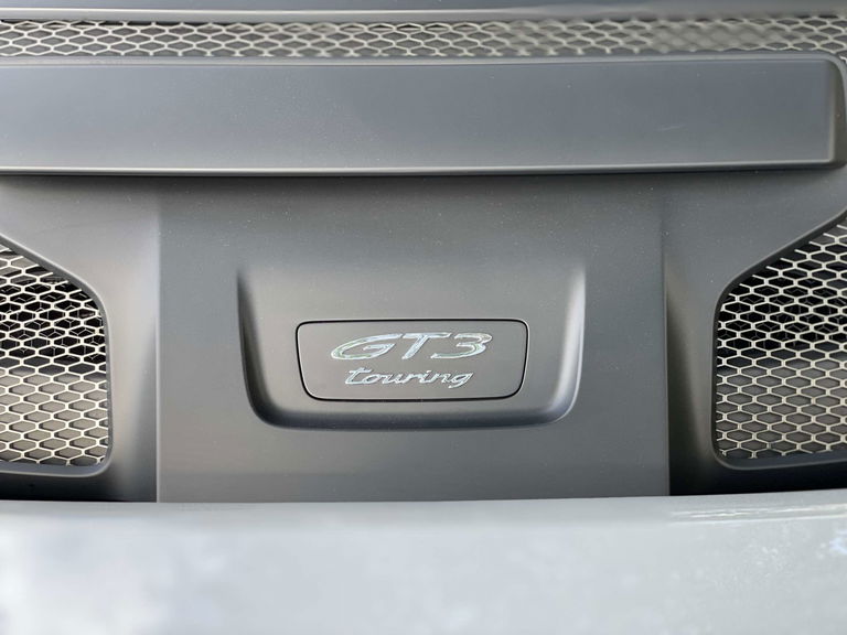 Porsche 992 GT3 Touring