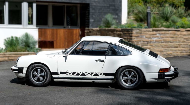 Porsche 911 Carrera 2,7