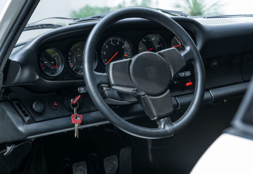 Porsche 911 Carrera 2,7