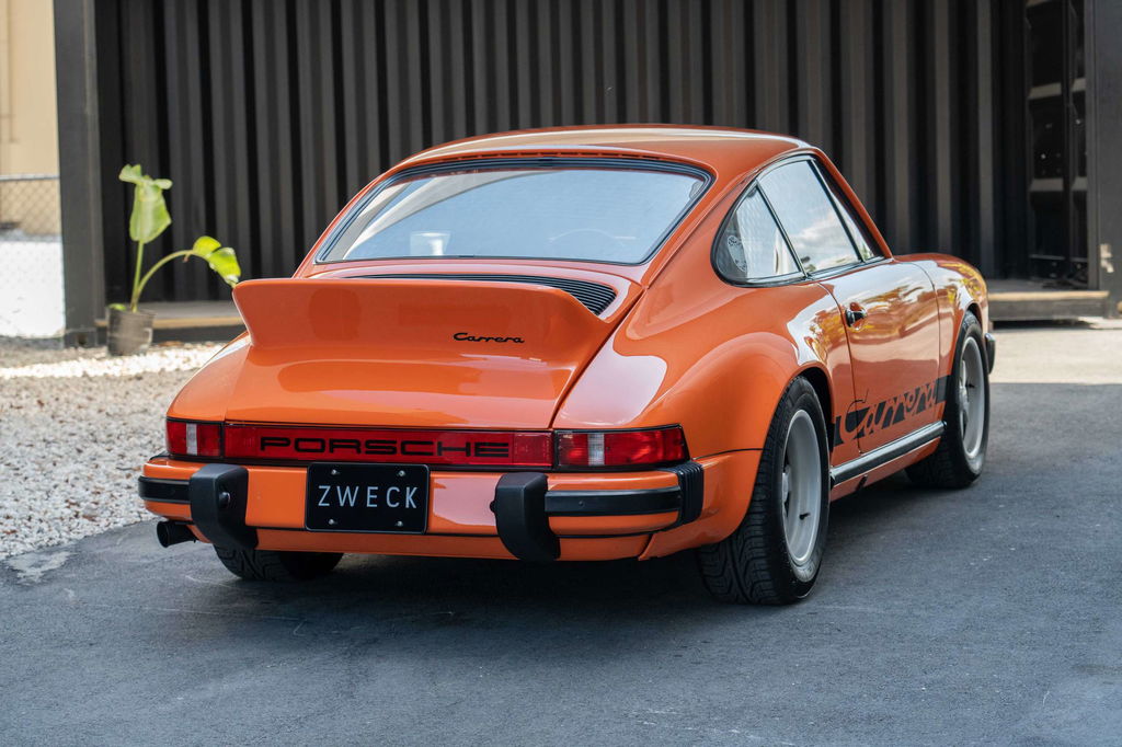 Porsche 911 Carrera (US)