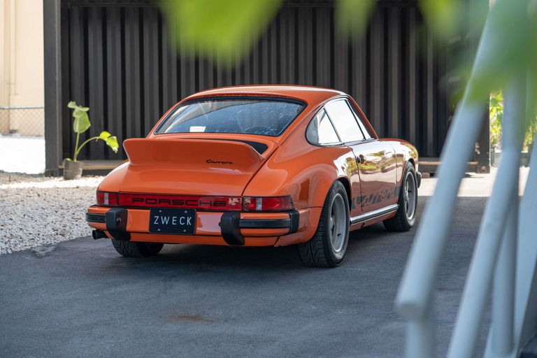 Porsche 911 Carrera (US)