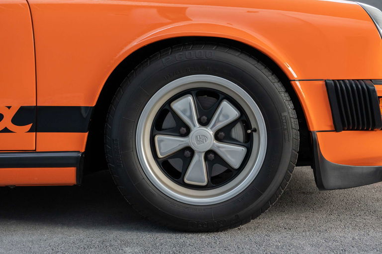 Porsche 911 Carrera (US)