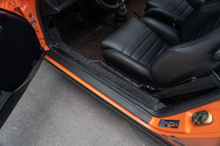 Porsche 911 Carrera (US)