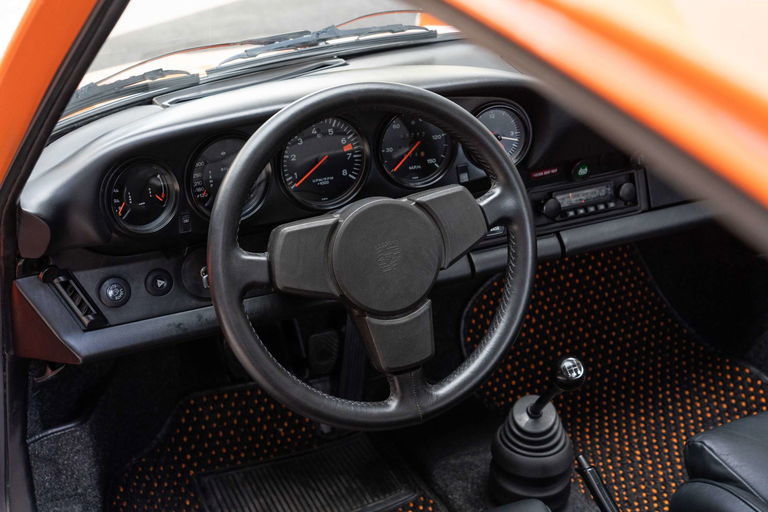 Porsche 911 Carrera (US)