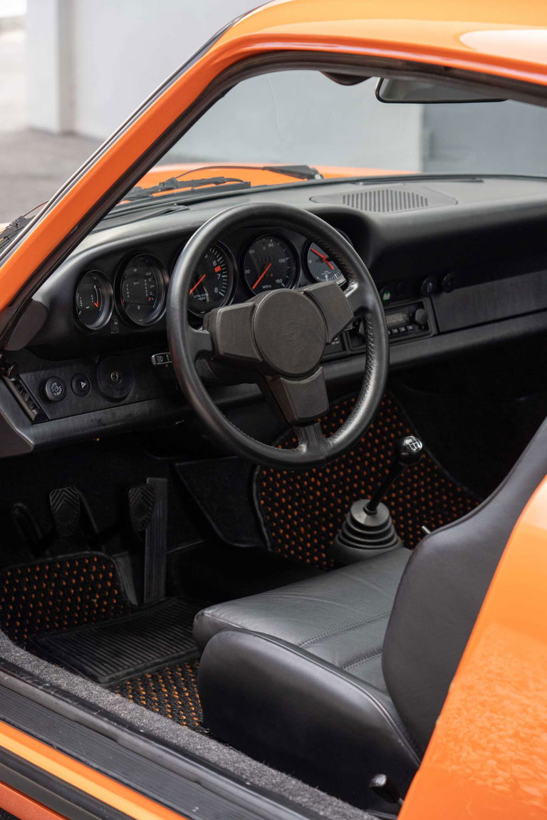 Porsche 911 Carrera (US)