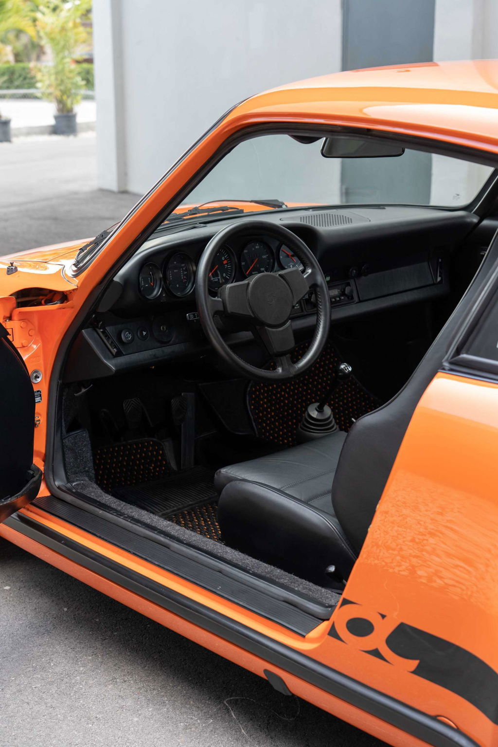 Porsche 911 Carrera (US)