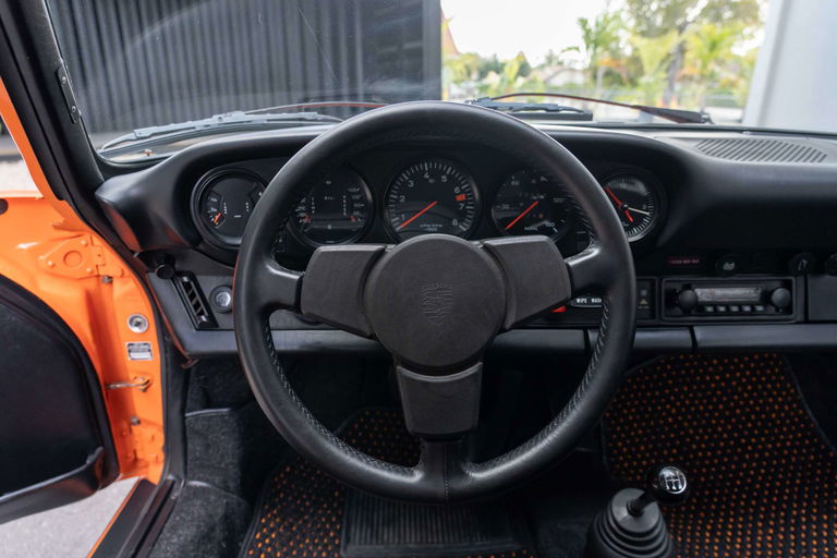 Porsche 911 Carrera (US)