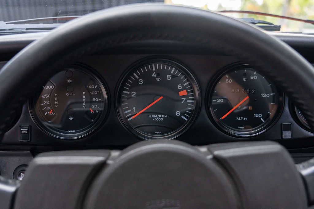 Porsche 911 Carrera (US)