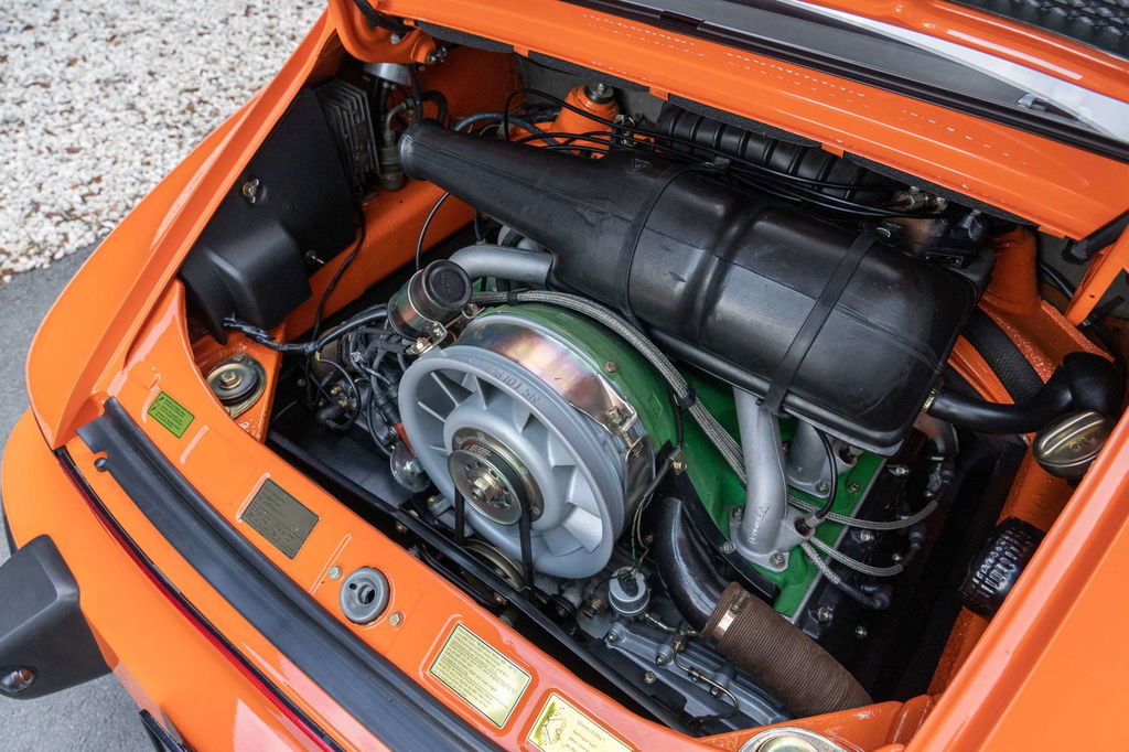 Porsche 911 Carrera (US)