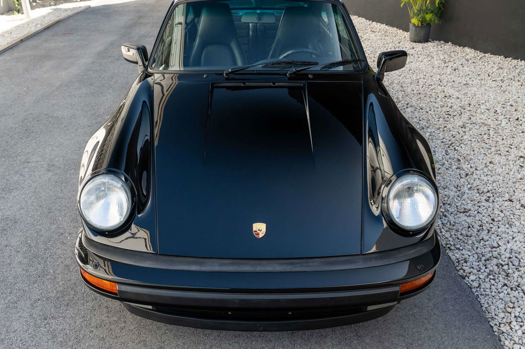 Porsche 911 Turbo 3.3 (US)