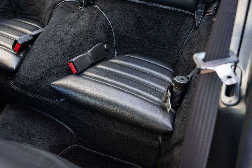 Porsche 911 Turbo 3.3 (US)