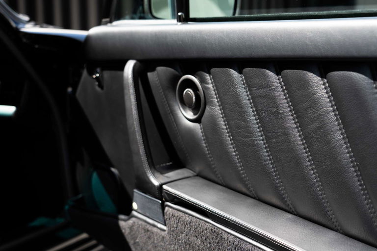 Porsche 911 Turbo 3.3 (US)