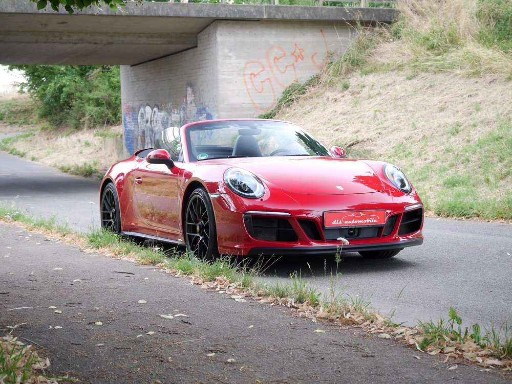 Porsche 991.2 Carrera GTS