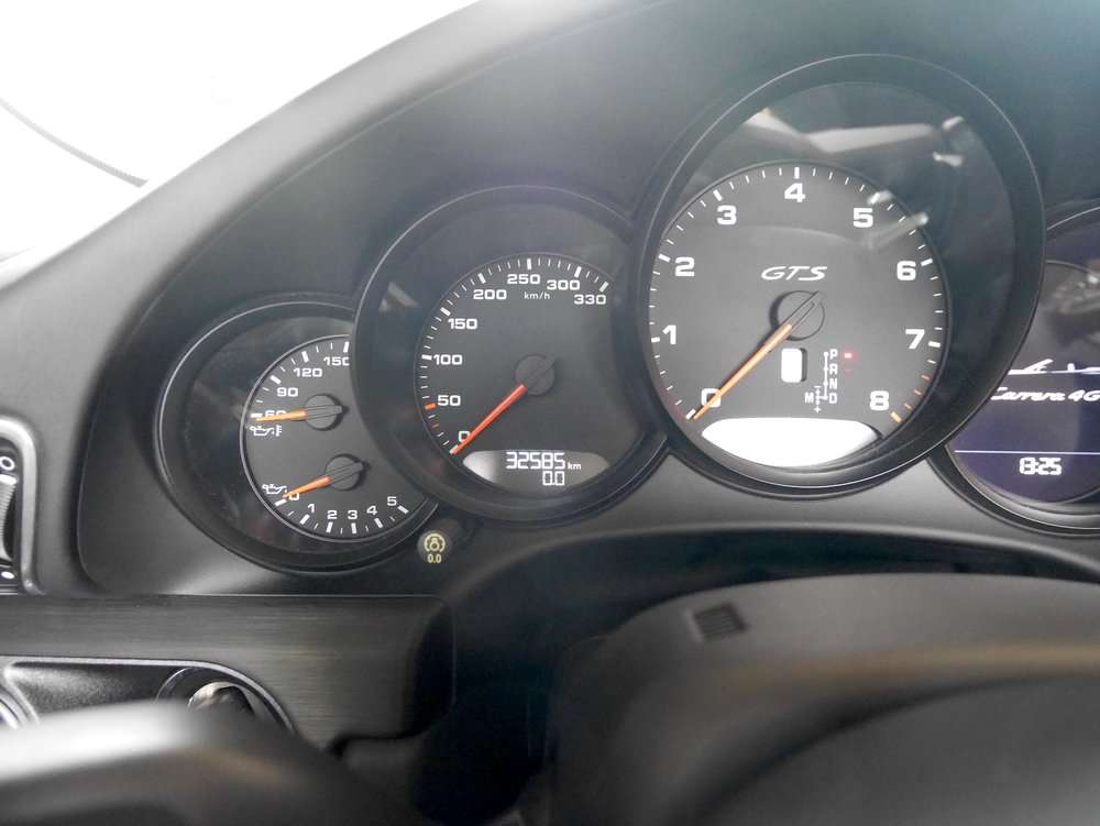 Porsche 991.2 Carrera GTS