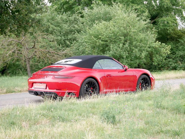 Porsche 991.2 Carrera GTS