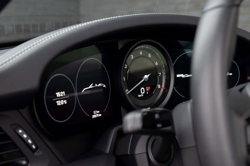 Porsche 992 Carrera 4S