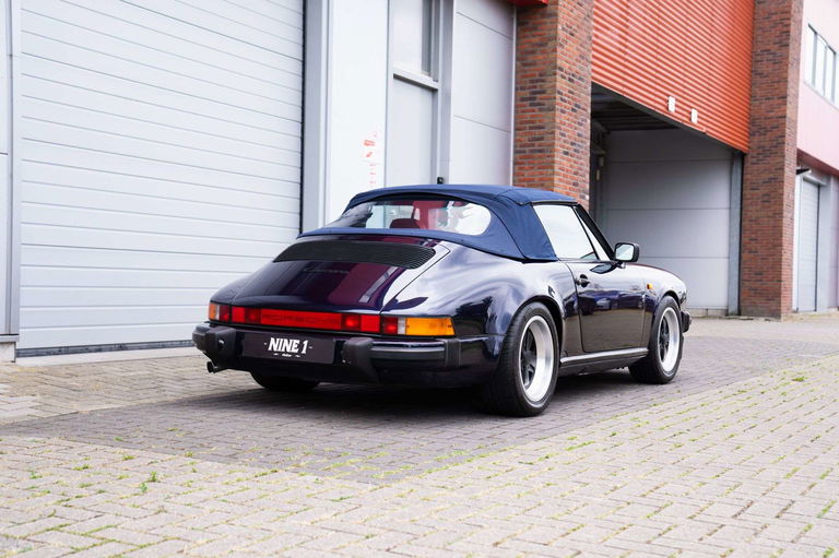 Porsche 911 Carrera 3.2