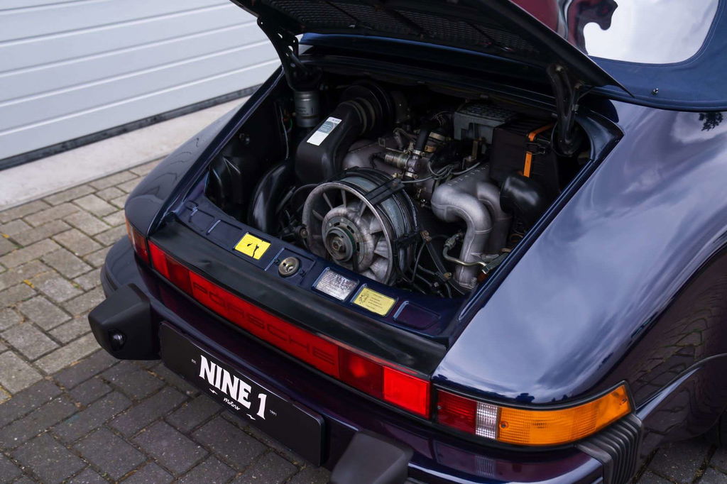 Porsche 911 Carrera 3.2