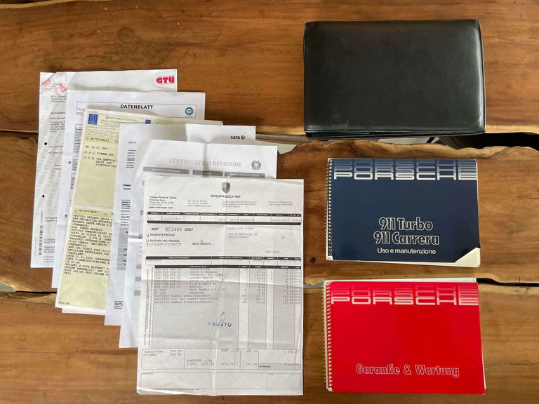 Porsche 911 Carrera 3.2