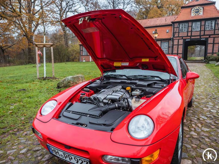 Porsche 968