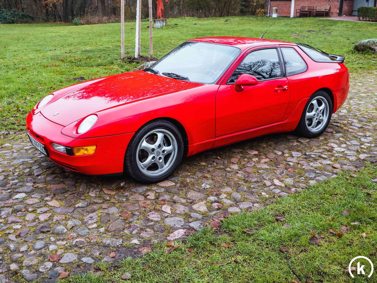 Porsche 968