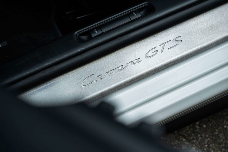 Porsche 997.2 Carrera GTS