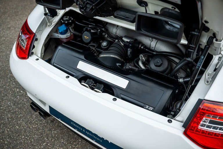 Porsche 997.2 Carrera GTS