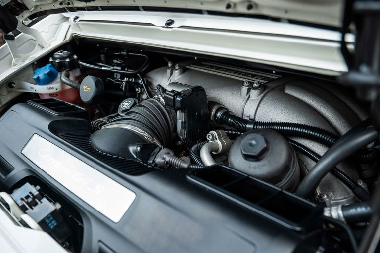 Porsche 997.2 Carrera GTS