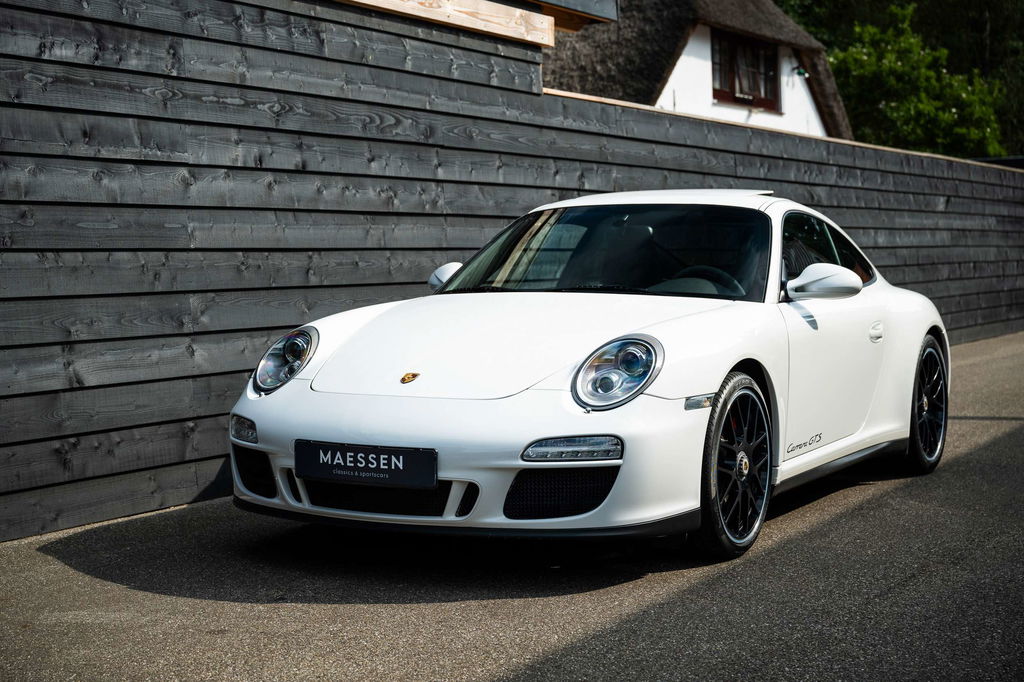 Porsche 997.2 Carrera GTS