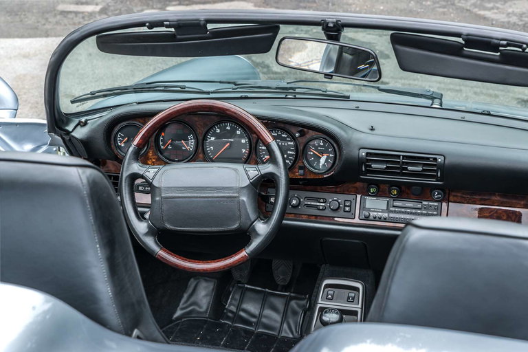 Porsche 964 Carrera 2 Speedster