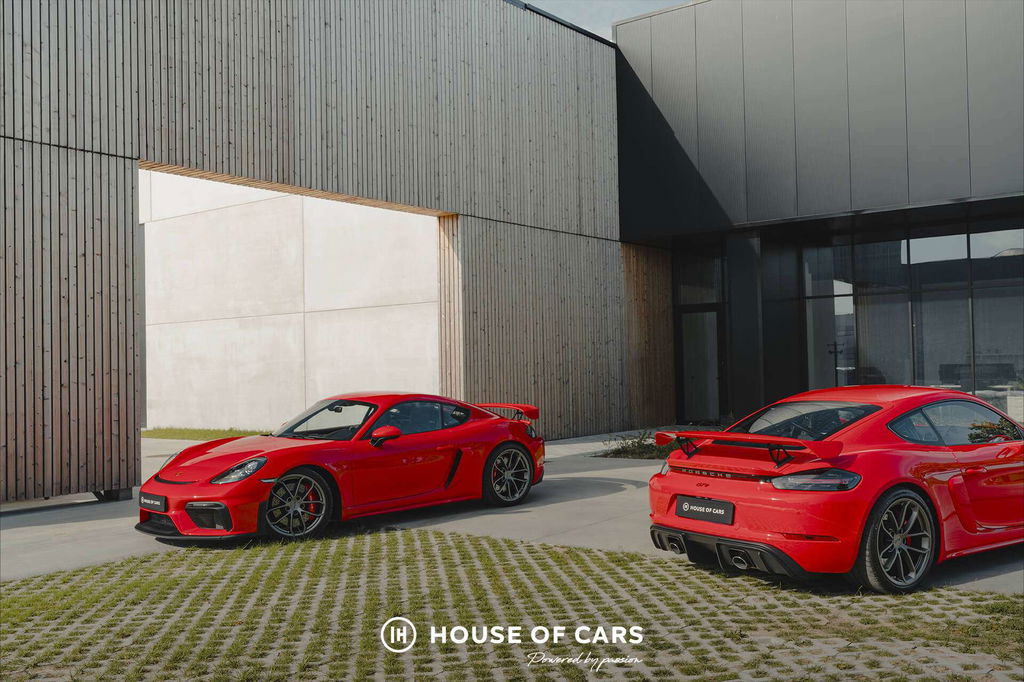 Porsche 718 Cayman GT4